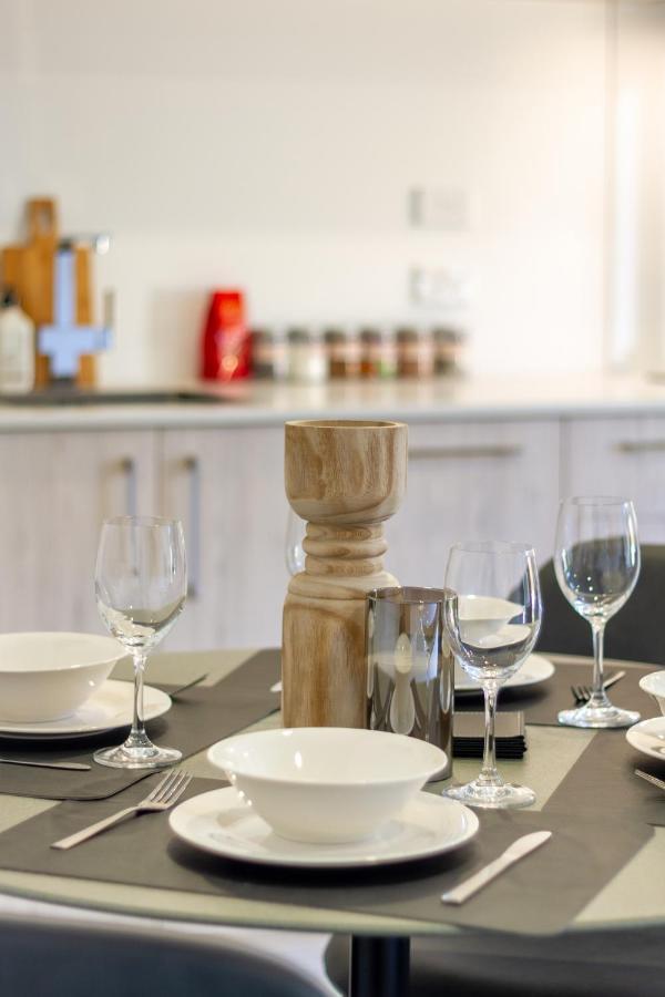 The City'S Best Kept Secret 2 Bed 2 Bath Christchurch Bagian luar foto